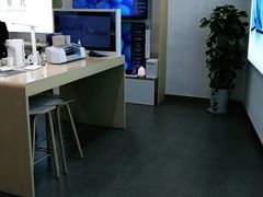 -华为授权体验店(万航渡路)