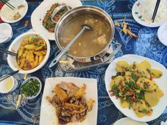 -瑞丰园庭院餐厅·白族传统家常菜
