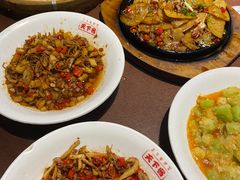 鱿鱼炒肉丝-天下客饭店(中山路店)