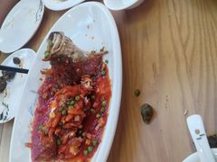 -品鲜村农家菜·阳澄湖大闸蟹(总店)