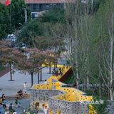 在改造手法上保留了传统回忆，砖还是老的砖