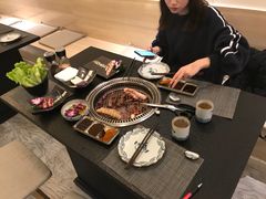 -炙忧烤肉屋(中国铁建广场店)