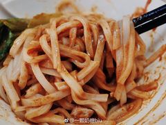 -华威达牛庄(黄埔大道西店)