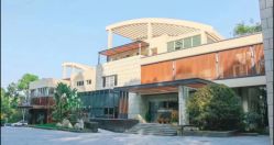 -爱丽馨御景月子中心