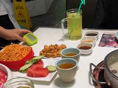 -洪氏嗨捞·猪肚鸡火锅(阳光天地店)