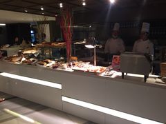 早餐餐厅-上海滴水湖皇冠假日酒店