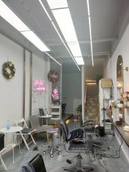 -茶发Salon·烫发染发理发