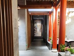 -宝燕壹号景观餐厅(龙盛国际商业广场店)