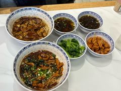 -鲁达面馆本帮风味(共康东路店)