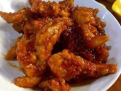 -BHC炸鸡(明洞总店)