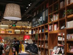 -百新书局(尚悦湾店)