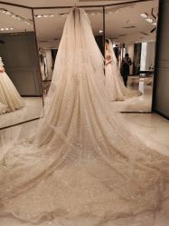 点击看大图 -GRACE KELLY婚纱与礼服(北京店)