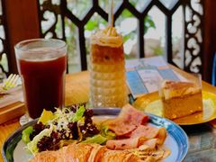 -西关84·History·Art·Cafe