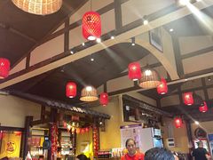 -富正毅三下锅·湘西韵味(天门山索道店)