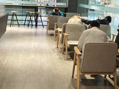 -瑞幸咖啡(外滩SOHO店)