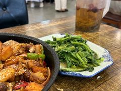 -老钟家烤羊排·敦伊阁清真餐厅胡羊焖饼