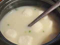 鱼尾鱼丸汤-魏铭鱼头捞饭(晋阳路店)