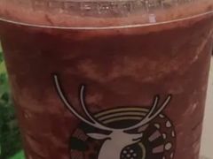 满杯杨梅-瑞幸咖啡(泉州中骏世界城金街店)