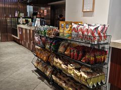 -LuOne凯德晶萃广场(徐家汇路店)