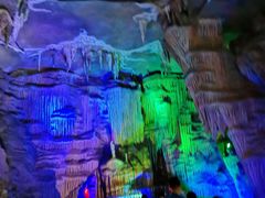 -泰安地下龙宫景区