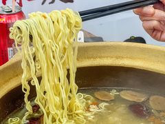 -广味炭炉鸡煲(宝业路分店)