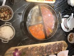 -热火朝天鲜切牛肉火锅(南强街巷店)