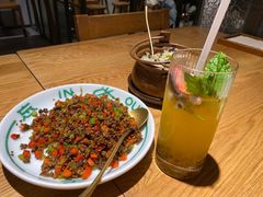 -一坐一忘云南菜(嘉里中心店)