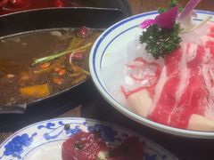 -萍姐火锅·公路夜市(武汉首店)