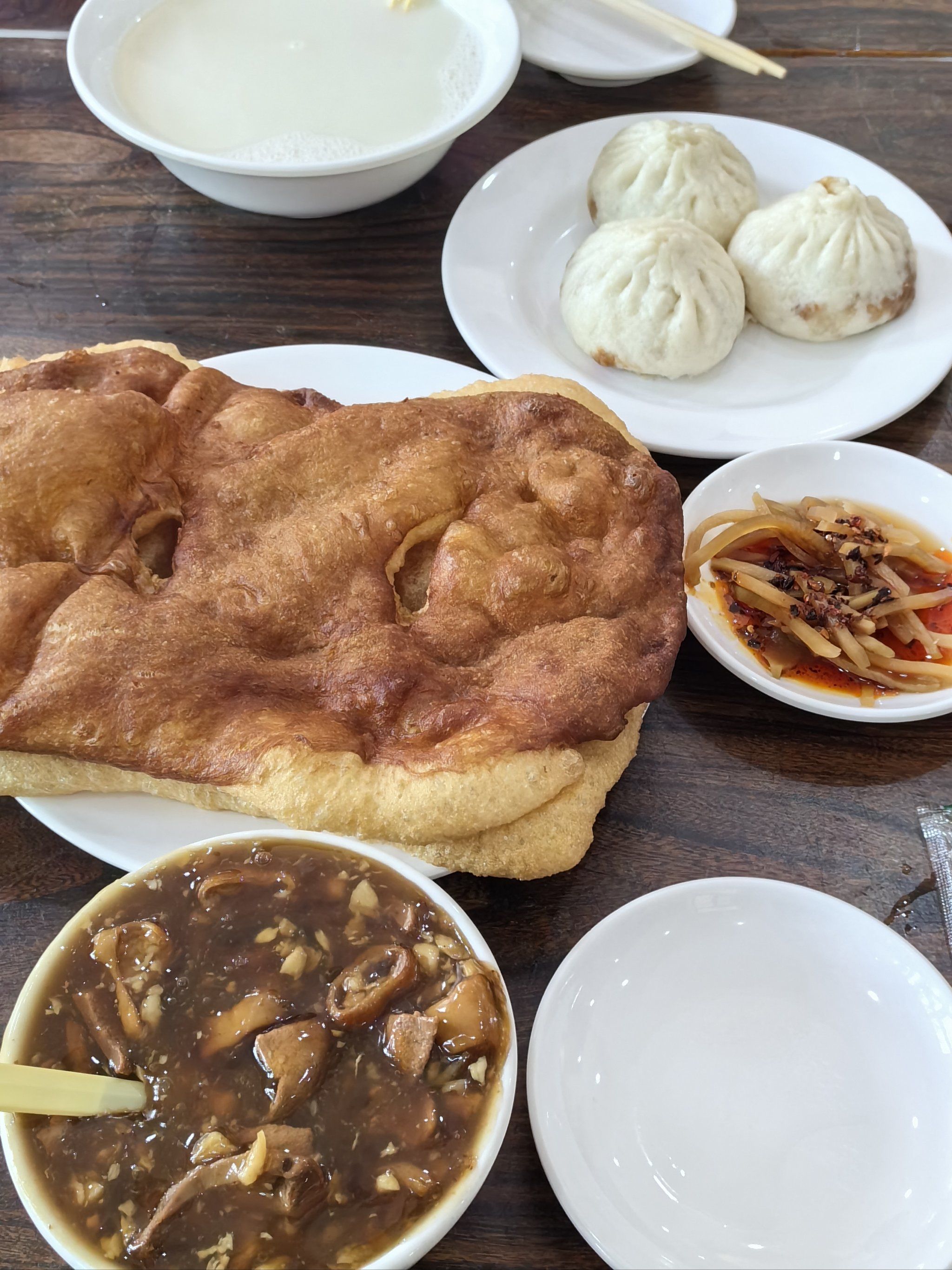 炒肝包子,搞上连锁店就变味了?