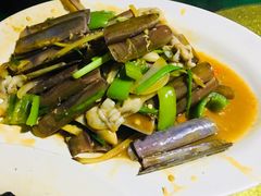 -岛中岛·海鲜大排档·万宁老字号(东澳店)