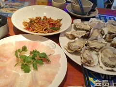 -千岛蚝高压锅生蚝·人参火锅(白云万达店)