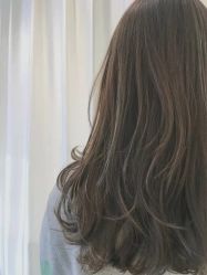 -首脑美发沙龙