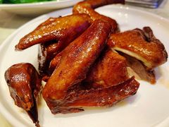 脆皮乳鸽-稻香酒家(长宁KING88广场店)