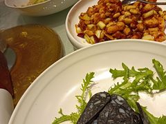 -大鸭梨烤鸭店(光彩店)