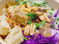 -小魔童·鲜切牛肉粉(时尚天河东区店)