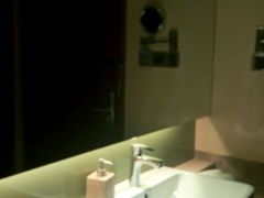 -西安大雁塔科技大学地铁站亚朵酒店