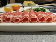 -海底捞火锅(新松江路生日主题店)