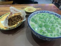 牛肉烧饼（多肉）-穆得·老周家牛肉烧饼(普利街店)