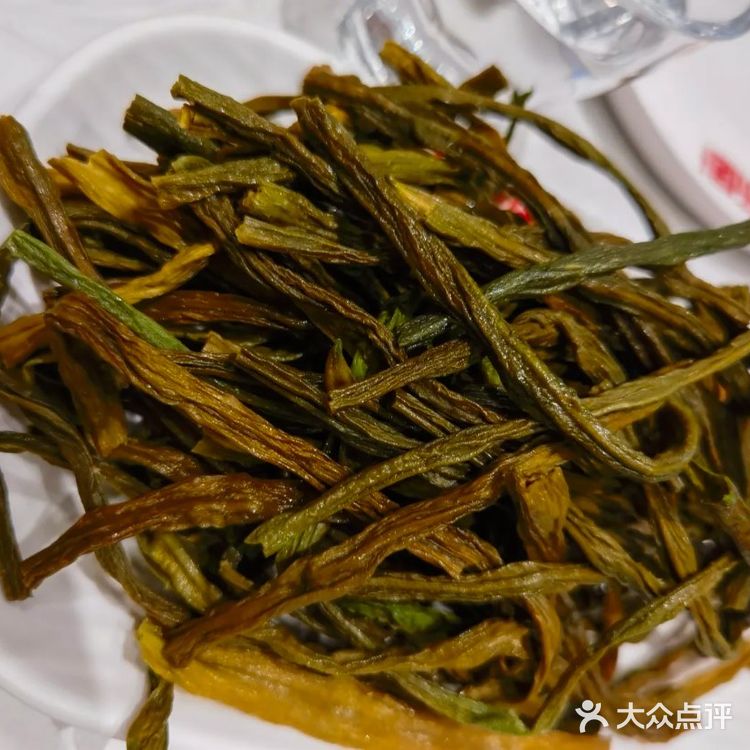 在平台团的四人餐，很划算，我们是六个人