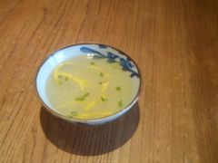 -新梅华·茶点餐厅(欧尚店)
