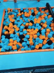 -蹦贝运动中心·蹦床·攀岩·闯关(龙岗店)