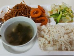 -复旦大学江湾校区食堂