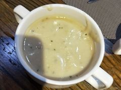 -外滩风尚(漪汾街店)