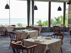 -V Bar海景扒房(北海湾惠龙万达嘉华酒店)