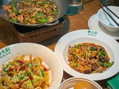 -费大厨辣椒炒肉(万家丽一店)