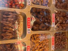 -绝味鸭脖(员村二横路店)