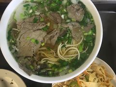 -陇上全荟兰州传统牛肉面(延吉路店)