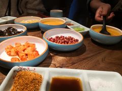 -明洞阿姨·韩式酱蟹烤肉·创意料理(三元桥店)