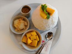 -Cheevit Cheeva(Sirimangkalajarn)