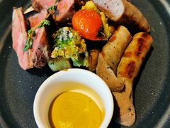 牛排香肠派对-The Diner X餐厅(青岛万象城店)